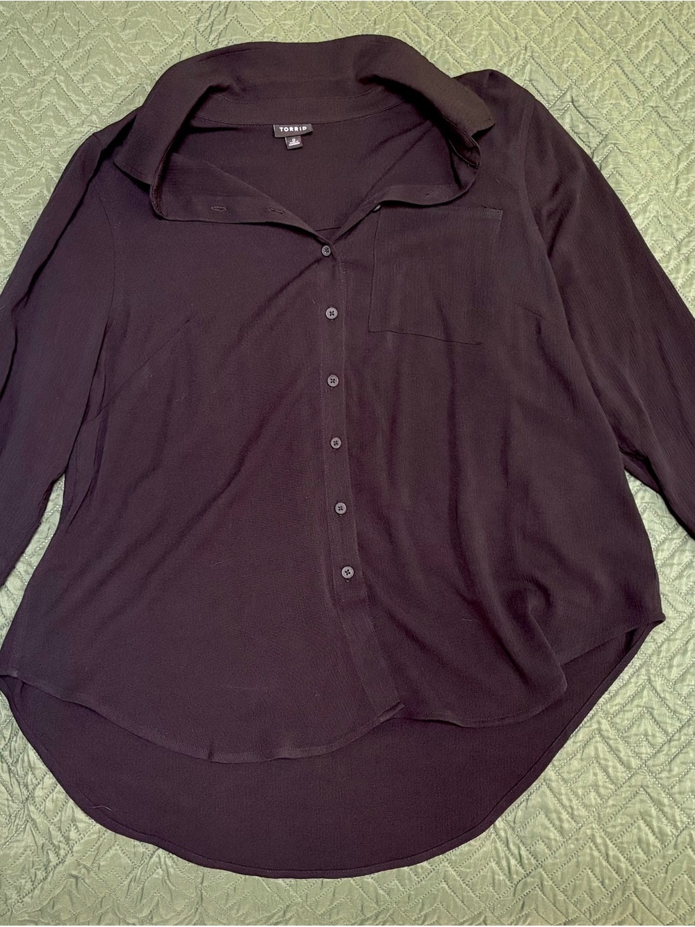 torrid Lizzie Button-Up- washable crinkle gauze fabric Long Sleeve Shirt - Picture 2 of 3